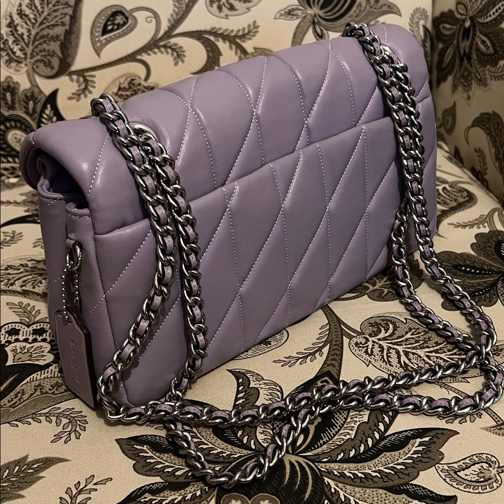 Coach Quilted Tabby Shoulderbag - Picture 7 of 8
